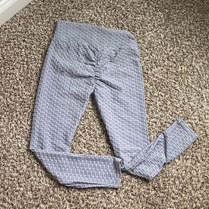 NWOT Tik Tok Leggings